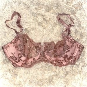Victoria Secret Balcony Bra Lingerie (almost new)